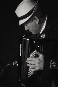 Peter Trachsel - p/acc